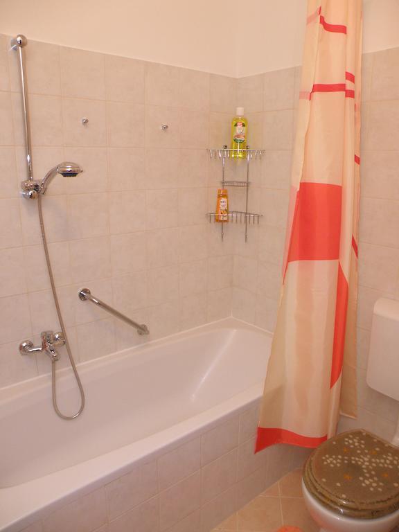 Prestige Apartman Загреб Екстериор снимка