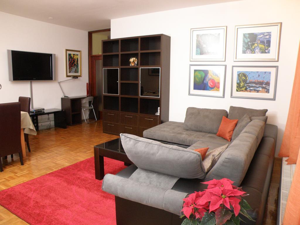 Prestige Apartman Загреб Екстериор снимка